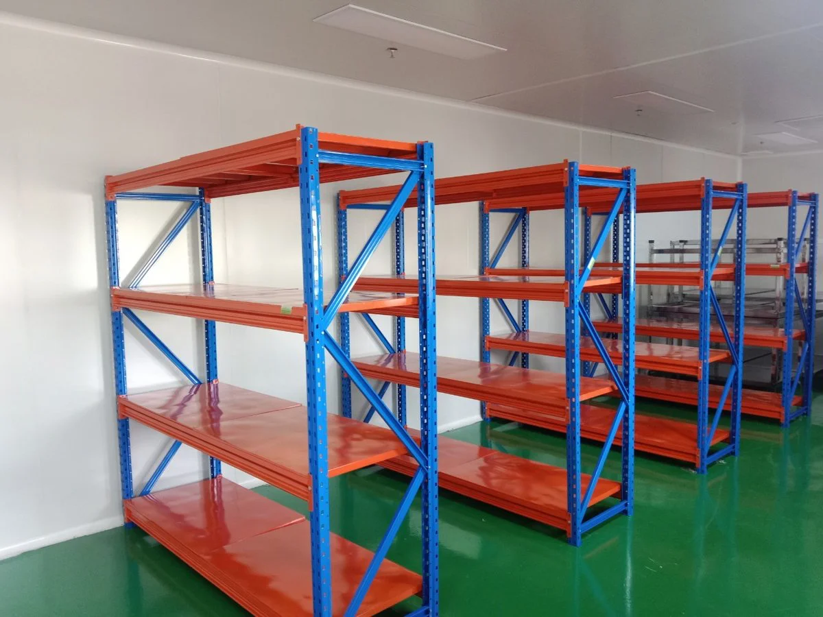 Kệ chứa hàng chất lượng